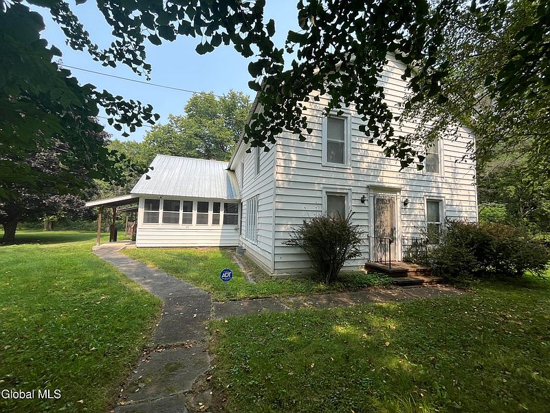 2nd image of 77 Factoryville Road