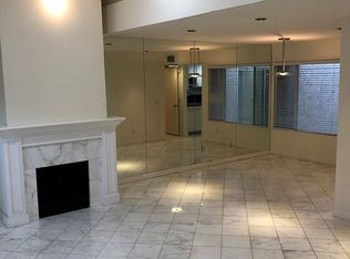 10460 Zelzah Ave UNIT C, Porter Ranch, CA 91326