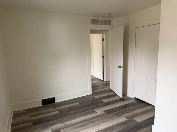 517 N Milwaukee St, Plymouth, WI 53073