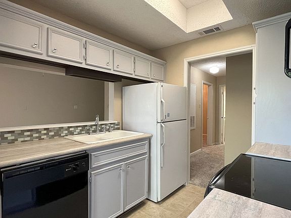 5th image of 3840 Far West Blvd APT 112