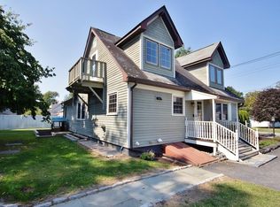 24 Kipp Ave, Fishkill, NY 12524