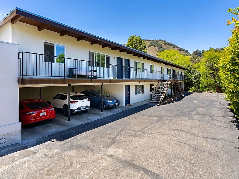 Modern Living: 8-Unit Apartment Building in the Heart of Downtown San Luis Obispo — Photo 40