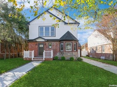 313 Collins Lane, West Hempstead, NY, 11552