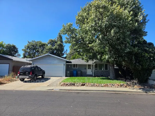 1955 Southwood Dr, Vacaville, CA 95687