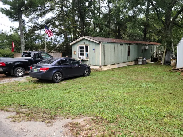 26242 Green Acres Way, Athens, AL 35613
