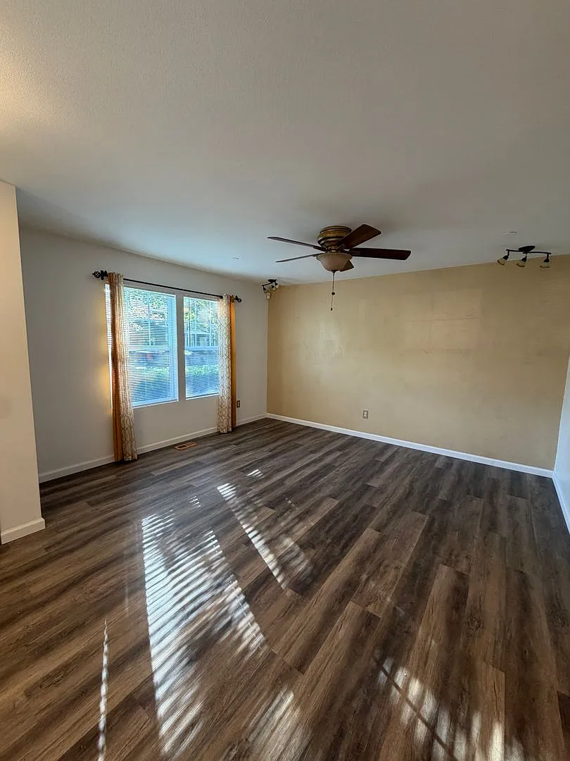 1822 McNeil St. DuPont, WA 98327 — Photo 3