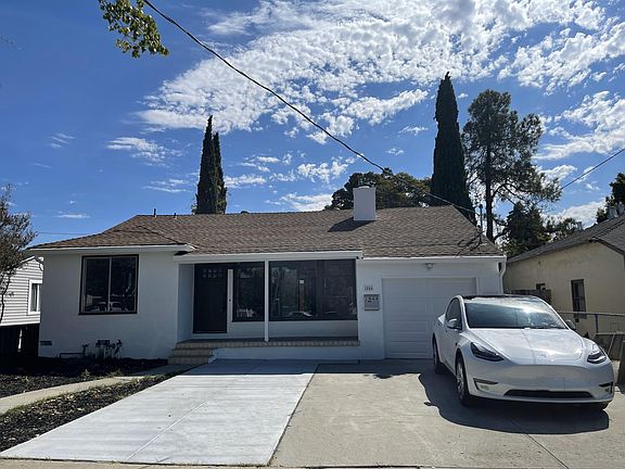 2nd image of 1042 10th Ave