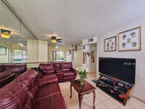 5390 W 21st Ct APT 108, Hialeah, FL 33016