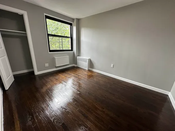 3520 Dekalb Avenue 5E image 2 of 4