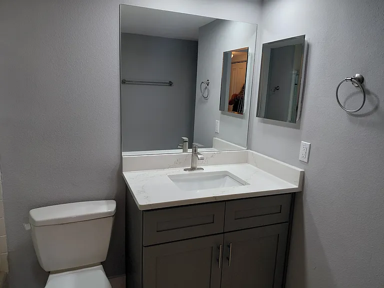 4725 Cove Cir #108 — Photo 20