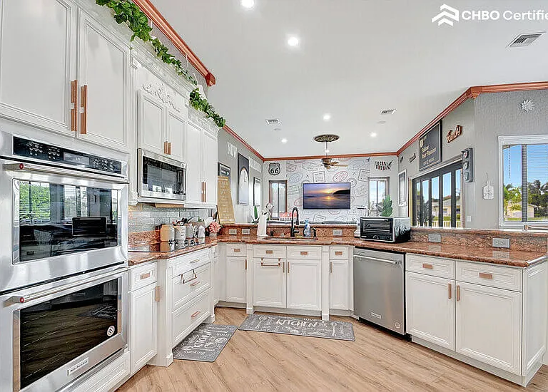 11618 Manatee Bay Ln — Photo 18