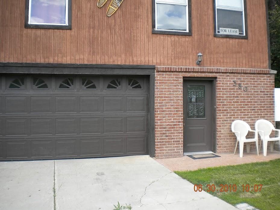 1st image of 380 Aspen Dr