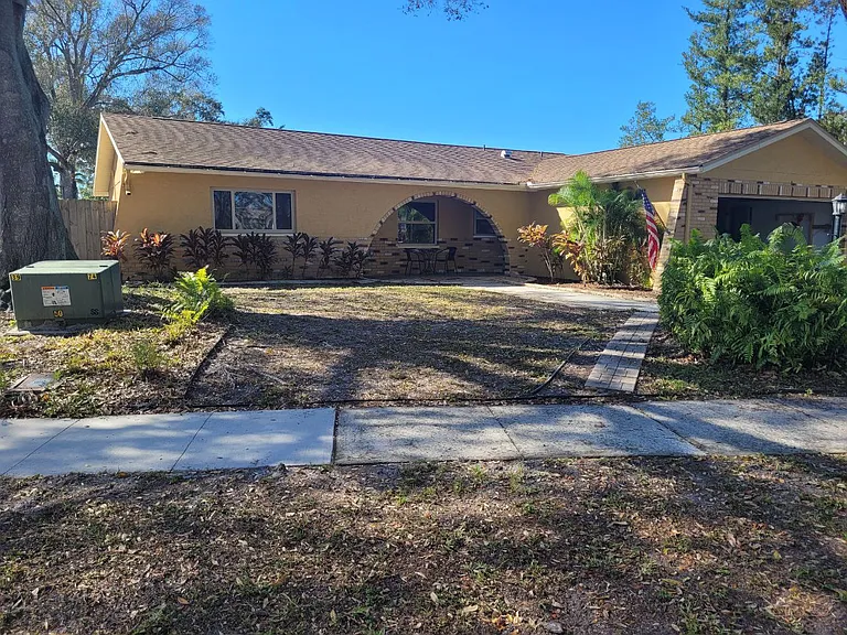 8240 Jennifer Ln — Photo 1
