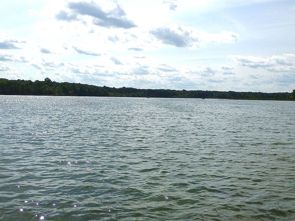 1st image of 164 Portage Lake Rd