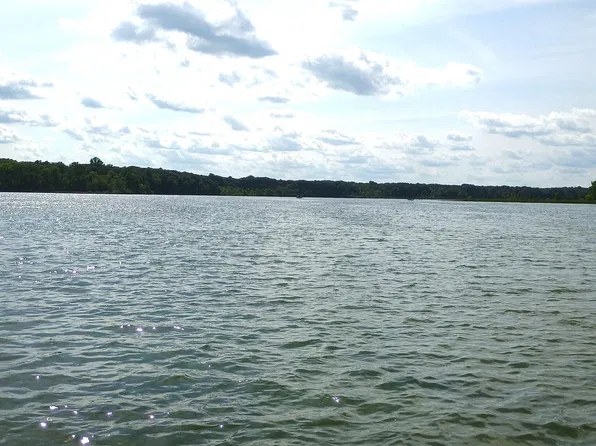 164 Portage Lake Rd, Munith, MI 49259