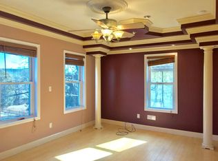 41 Livingston St #2, Lowell, MA 01852