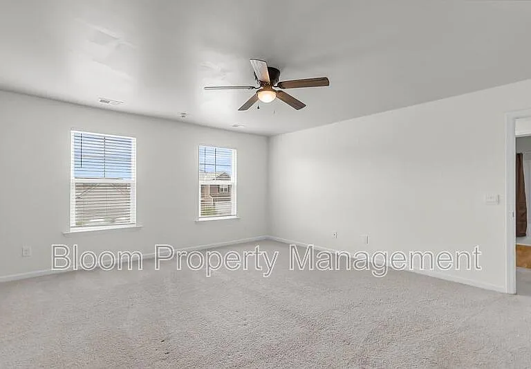 502 Lake Ridge Blvd — Photo 33