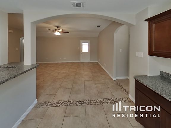 3rd image of 429 Park Meadows Dr