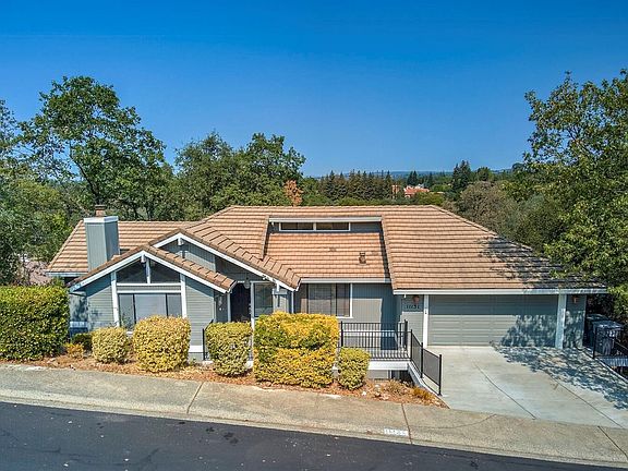 5th image of 11131 Tanglewood Dr