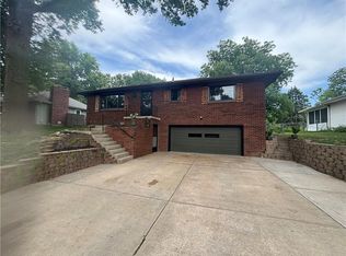 3209 N 36th Ter, Saint Joseph, MO 64506