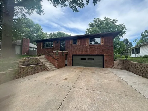 3209 N 36th Ter, Saint Joseph, MO 64506
