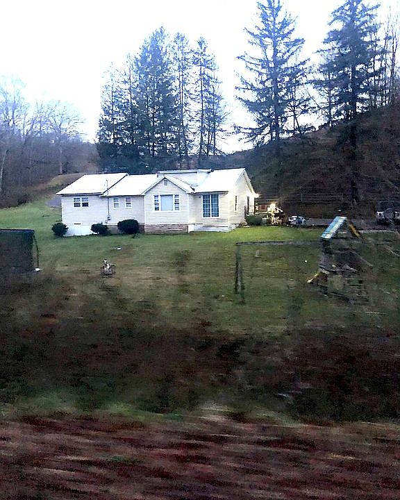 2nd image of 2316 Coffman Hill Rd