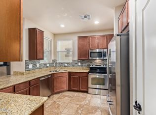 3832 E Leslie Dr, Gilbert, AZ 85296