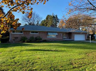 6010 Bogey Way, Erie, PA 16505