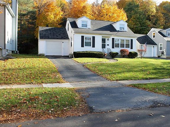 2nd image of 119 Hancock Dr