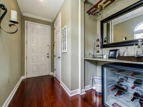 2nd image of 216 S Westland Ave APT 2