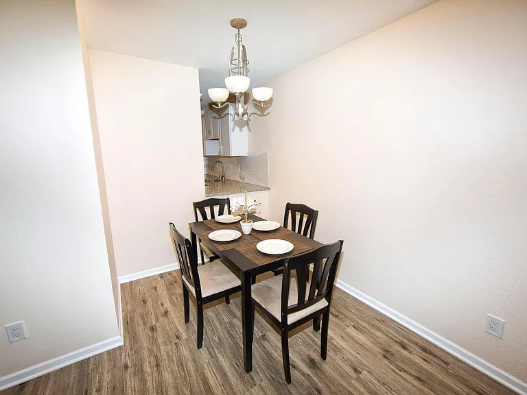 4000 W Rivers Edge Cir #25 — Photo 2