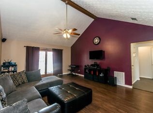 206 Wimbleton Cir, Warner Robins, GA 31093