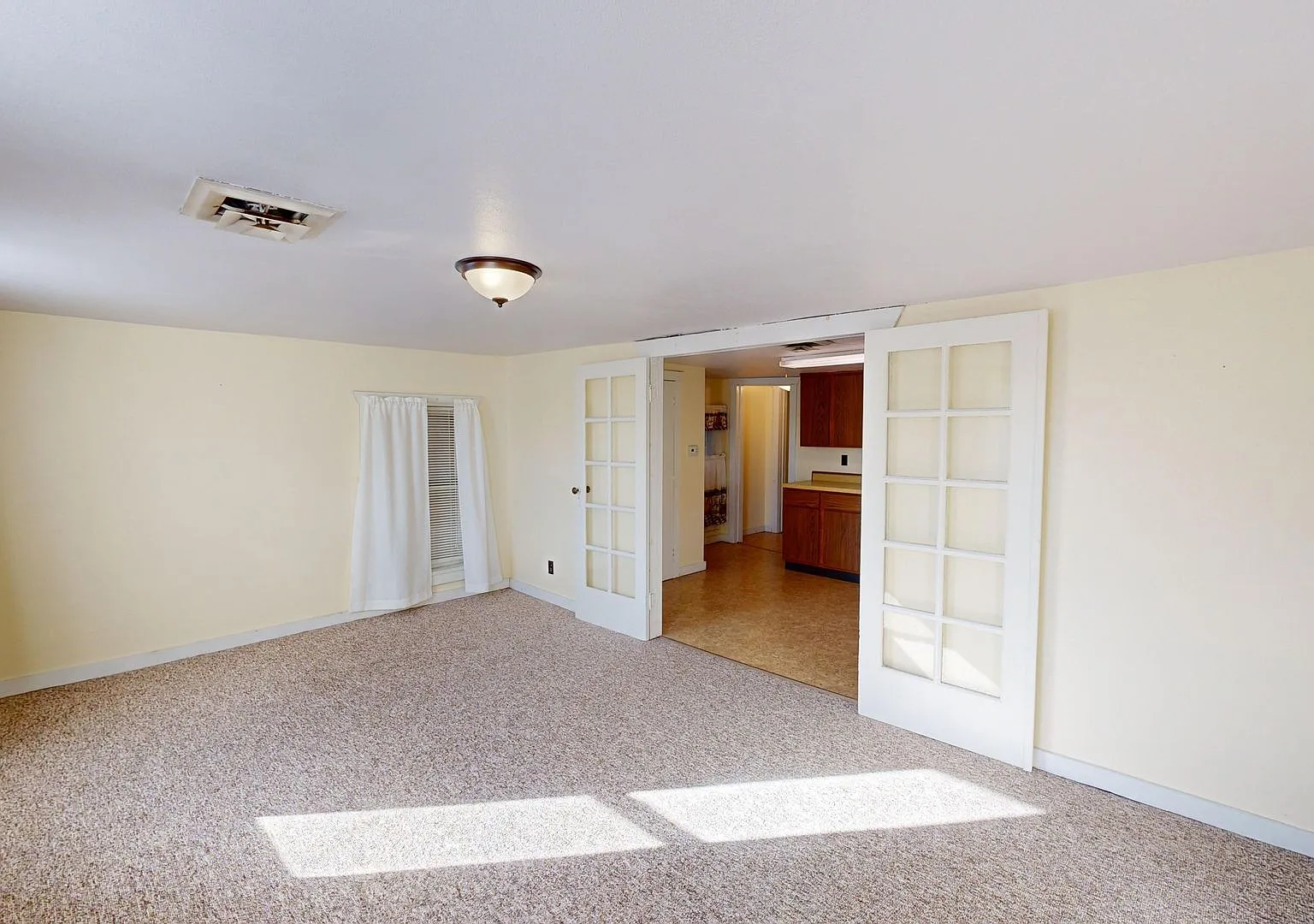 843 Water Ave — Photo 3