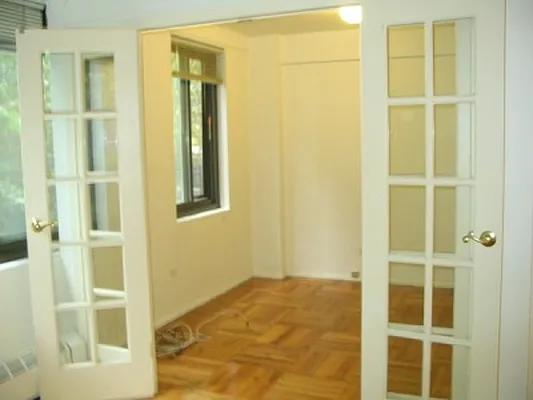 Rented by AIB Management Corp | media 12