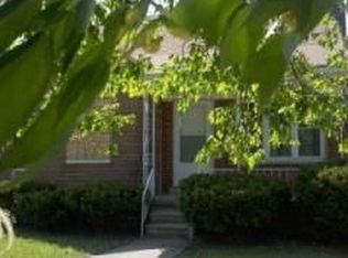 8283 Artesian St, Detroit, MI 48228