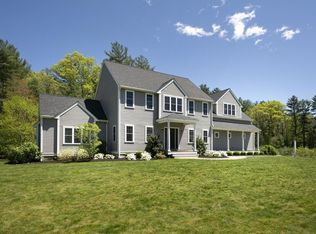 70 Sunset Pt, Hanover, MA 02339