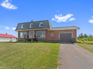 47 Harbour Rd, Miminegash, PE C0B1Z0