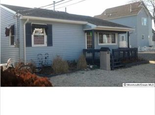 25 Harborside Dr E, Seaside Heights, NJ 08751