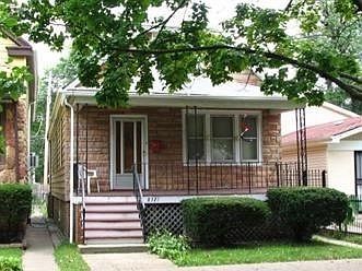 1st image of 8321 S Kingston Ave