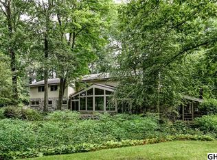 381 Greentree Rd, Elizabethtown, PA 17022