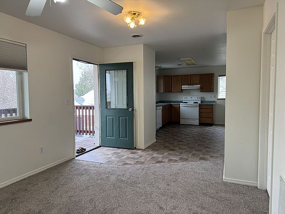 2nd image of 210 Show Pl APT C