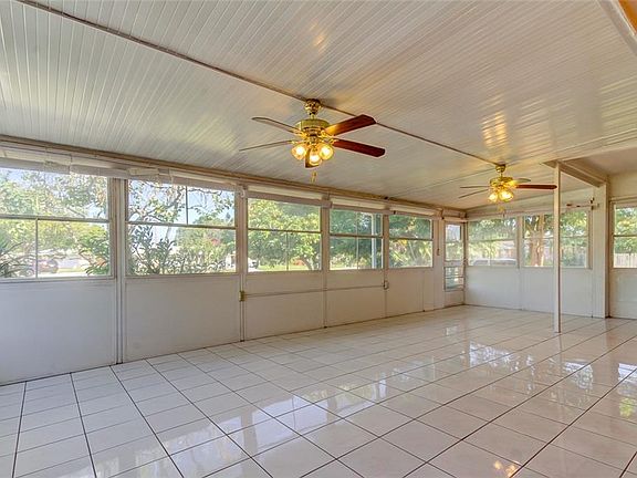 5th image of 4897 Lake Charles Dr N