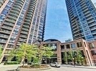 33 Sheppard Ave E #2811, Toronto, ON M2N 7K1