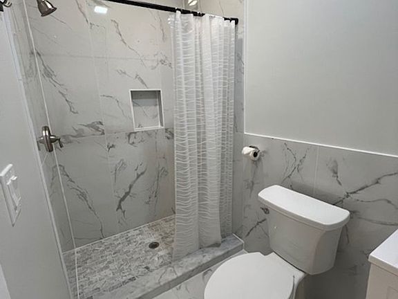 4th image of 4029 Powelton Ave Room 3F-1