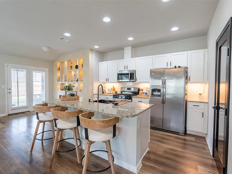 123 Stellamar Dr — Photo 11