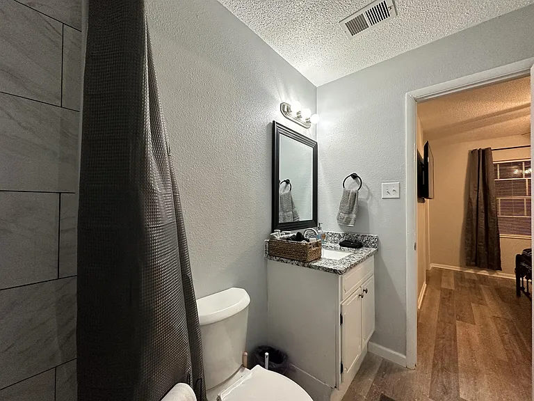 3800 Pine St #4 — Photo 12