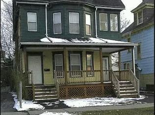 218 E Colvin St #1, Syracuse, NY 13205