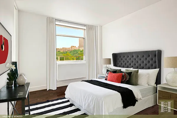 Sold by Halstead Real Estate | media 8