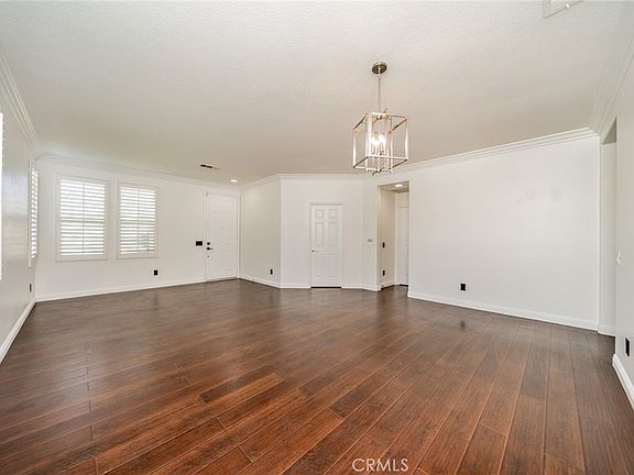 5th image of 8274 Fern Grove Cir