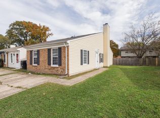 578 Peregrine St, Virginia Beach, VA 23462